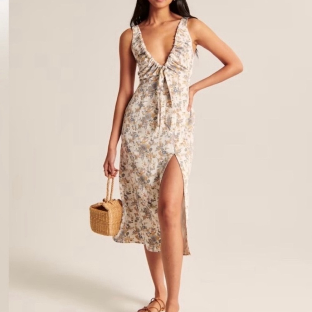 NWT Abercrombie Cinched Midi Dress S